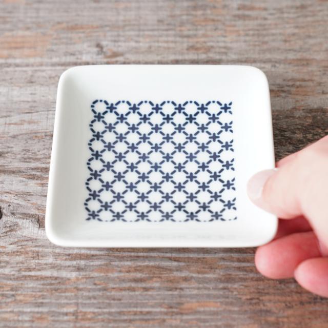 クロス　Ｗ角皿　Ｓ