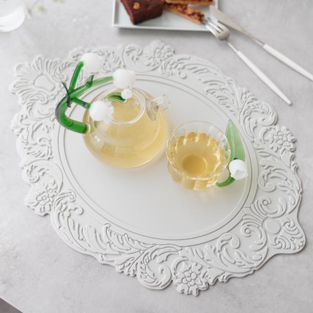 シリコンレリーフオーバル ランチョンマット グレー ｜ 四季折々