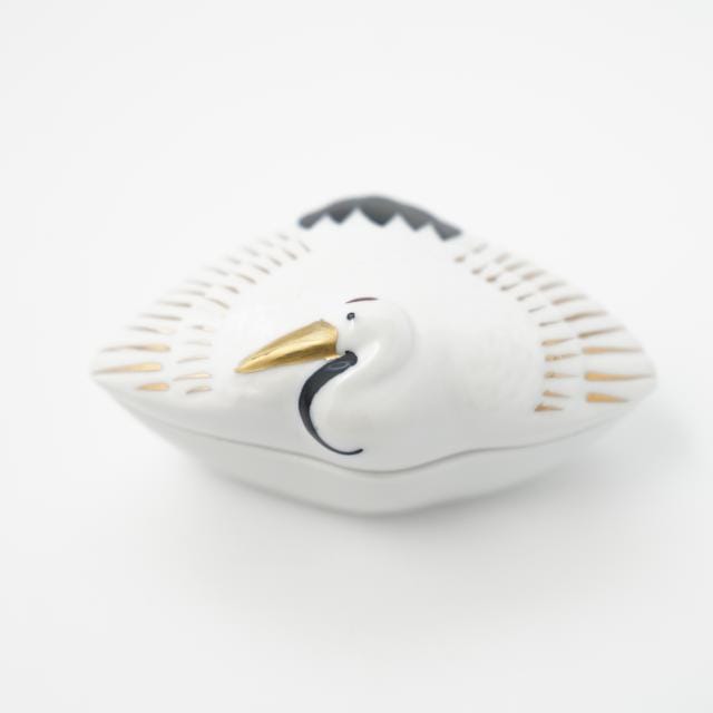 有田焼　染錦舞鶴蓋付珍味