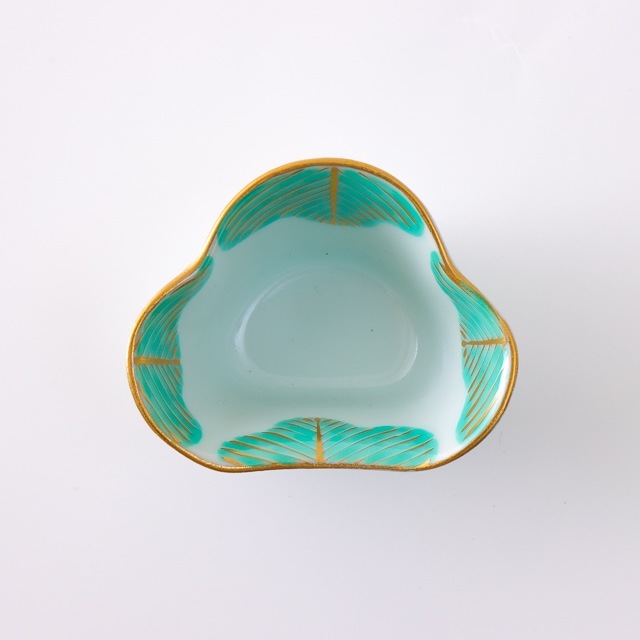 有田焼　錦松型小付