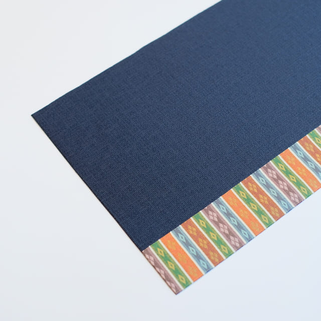 端午の節句 兜 ランチョンマット 紺 47×21.5cm ｜ 四季折々の