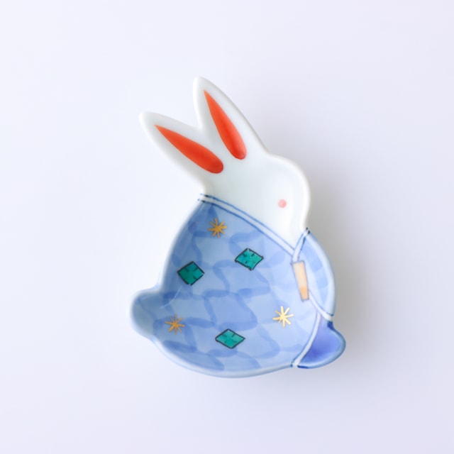 有田焼　菱地紋男雛　うさぎ豆小皿