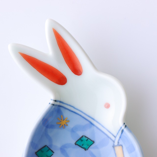 有田焼　菱地紋男雛　うさぎ豆小皿