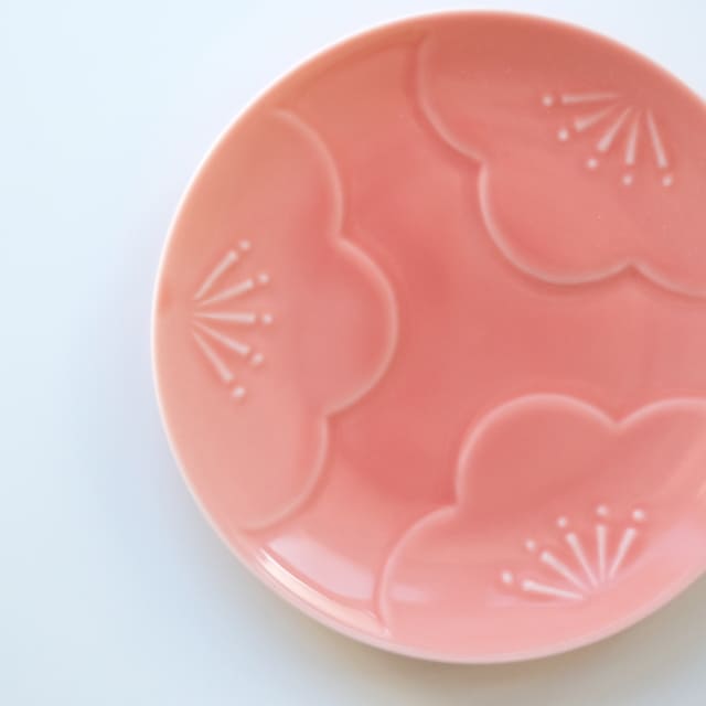engi紋 12小皿 梅　レリーフ 赤