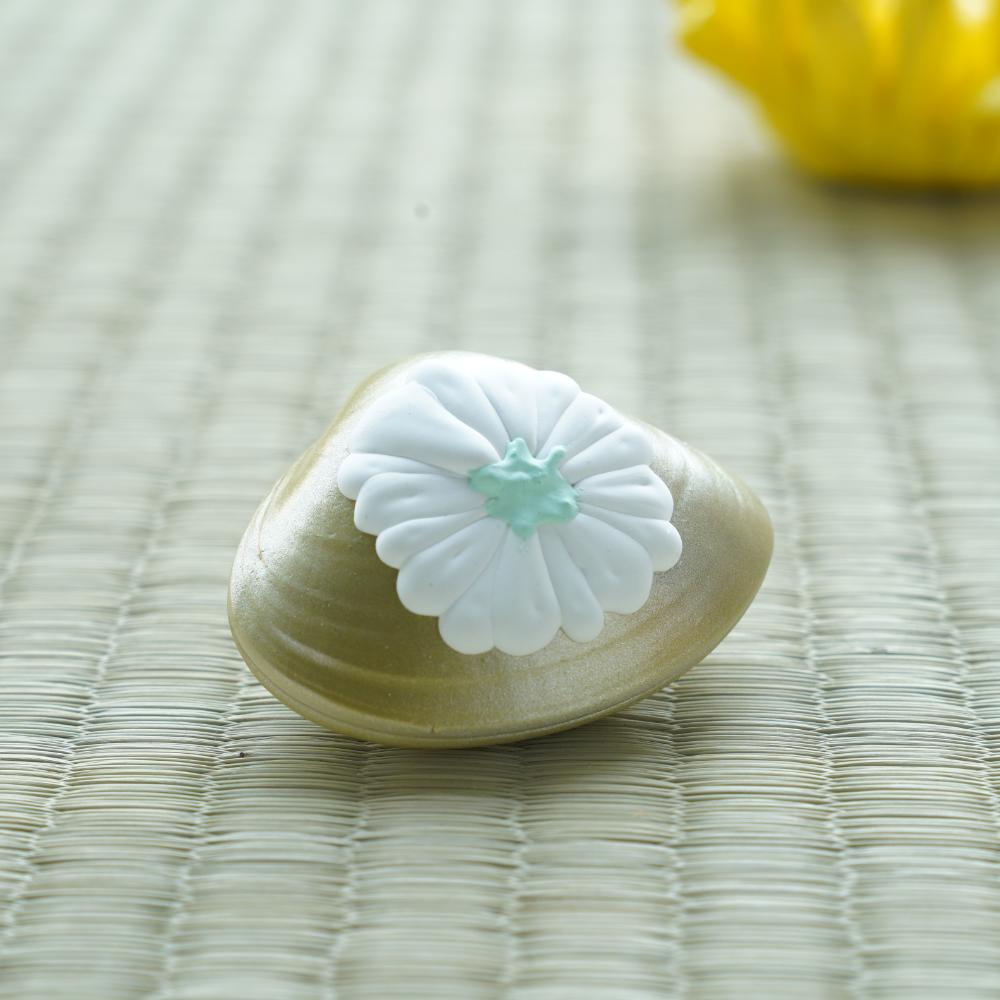 【今期完売】菊の置上蛤香合 豆サイズ 13枚目