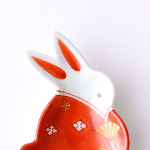 有田焼　菱地紋女雛　うさぎ豆小皿