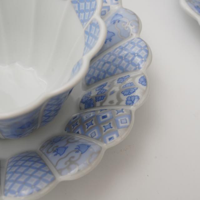 花離宮ブルー丸皿 19cm（化粧箱入）