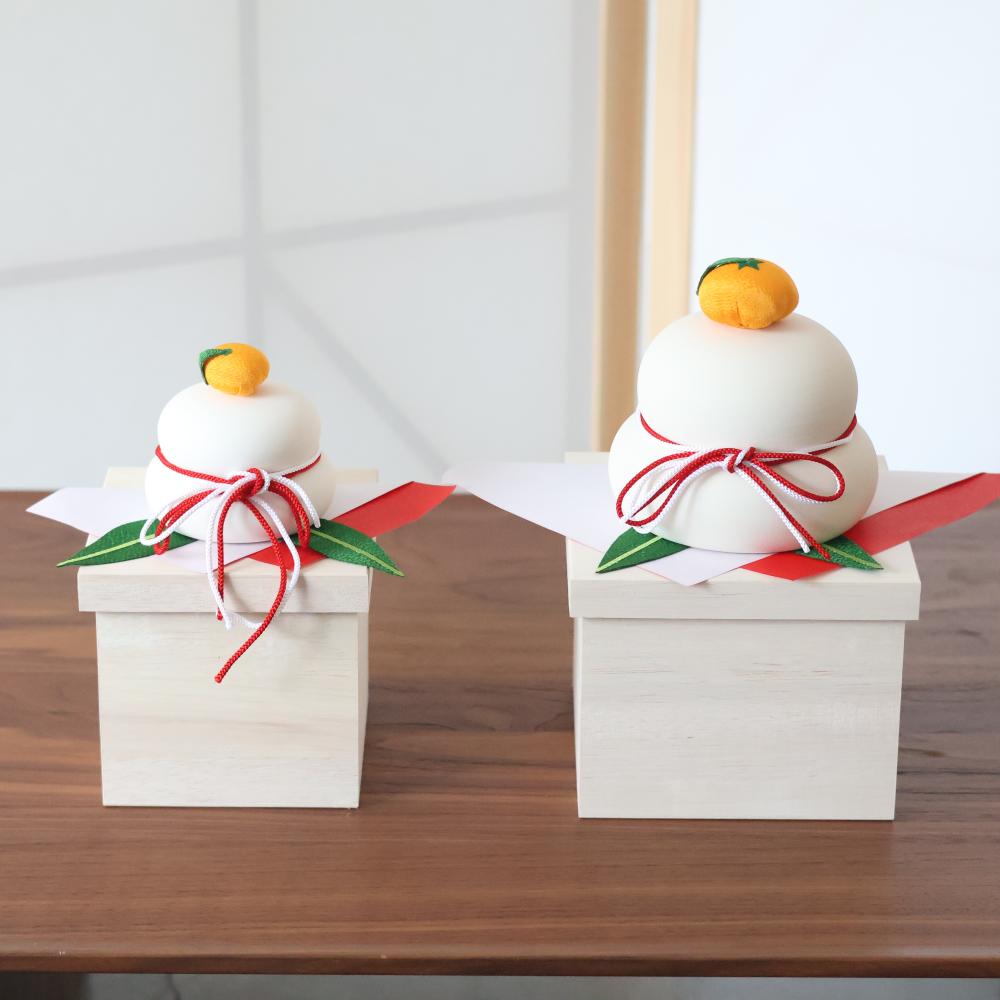 京ちりめん橙付き　とうきの鏡餅飾り 大（木箱タイプ）日本製