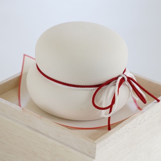 京ちりめん橙付き　とうきの鏡餅飾り 大（木箱タイプ）日本製