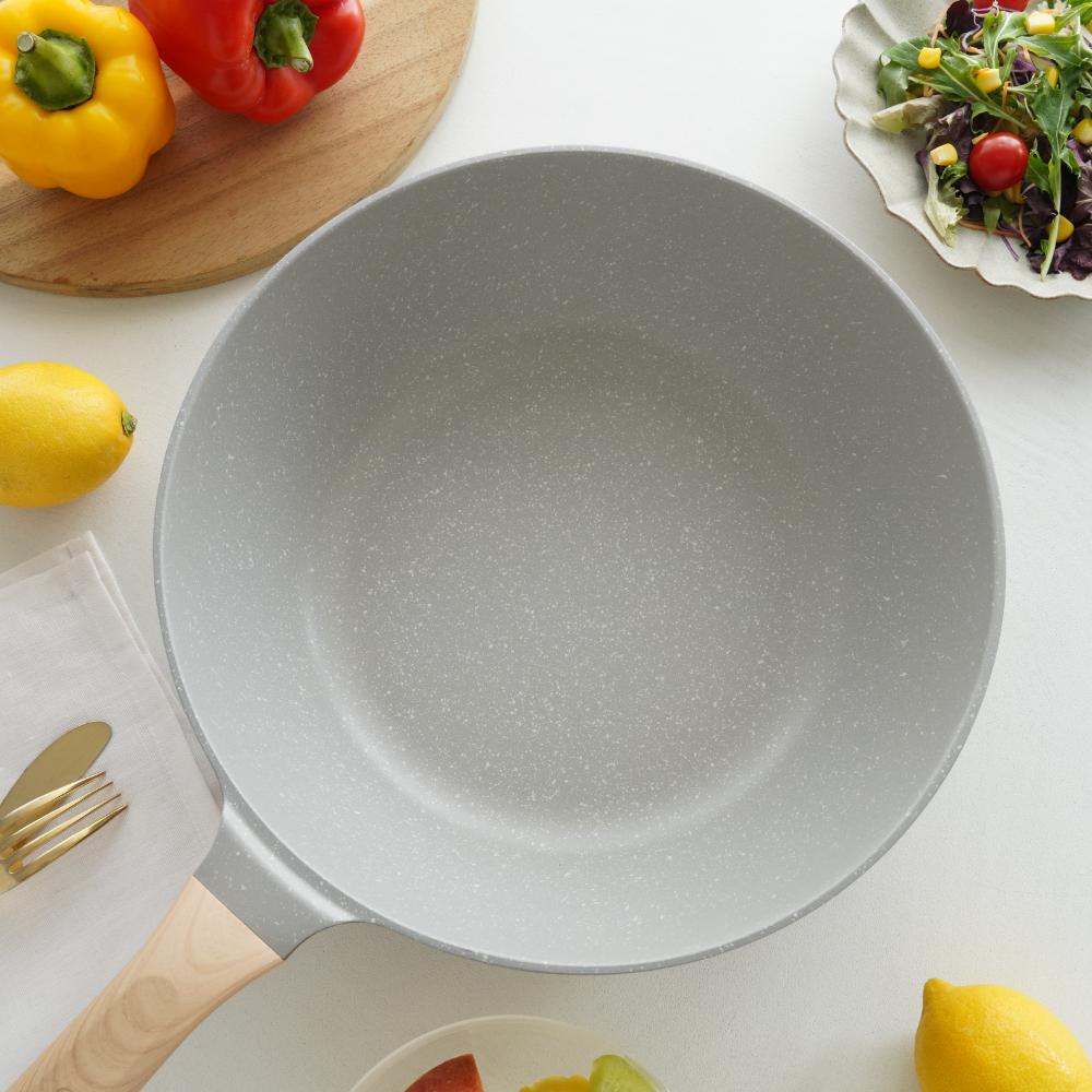 軽いフライパン エア 28cm 深型 IH対応