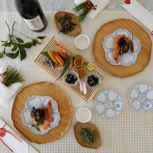 結び桜　（青）　桜型　小皿　4寸皿