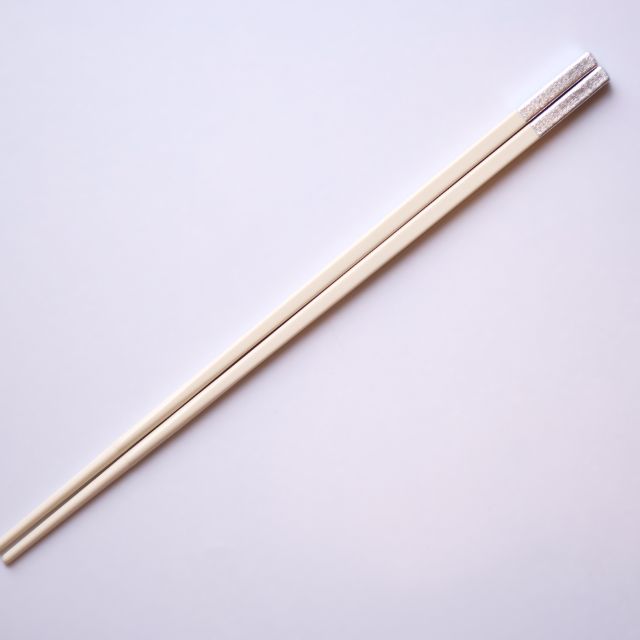 和洋中先丸箸 ２５cm　白/銀