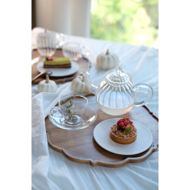 花彫刻のダークブラウントレイ IwaiLoft 手づくり 美しい トレー 花輪 彫刻 トレイ 20cm プレート