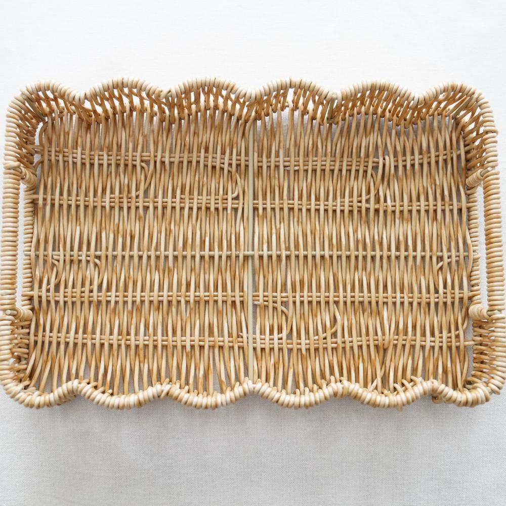 洗えるスカラップトレイ　30.5cm