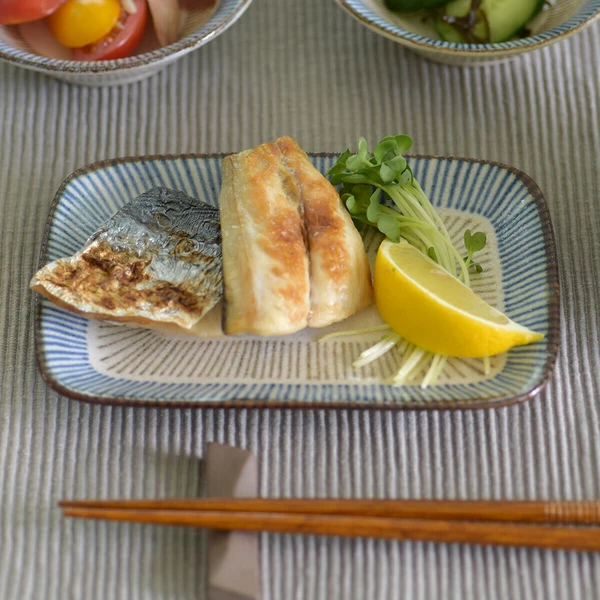 青茶十草 焼き物皿