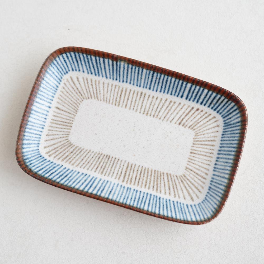 青茶十草 焼き物皿