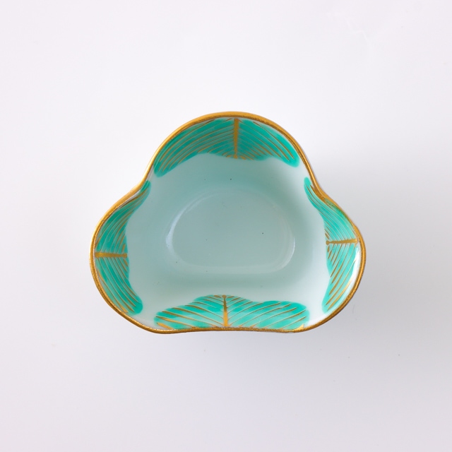 有田焼　錦松型小付