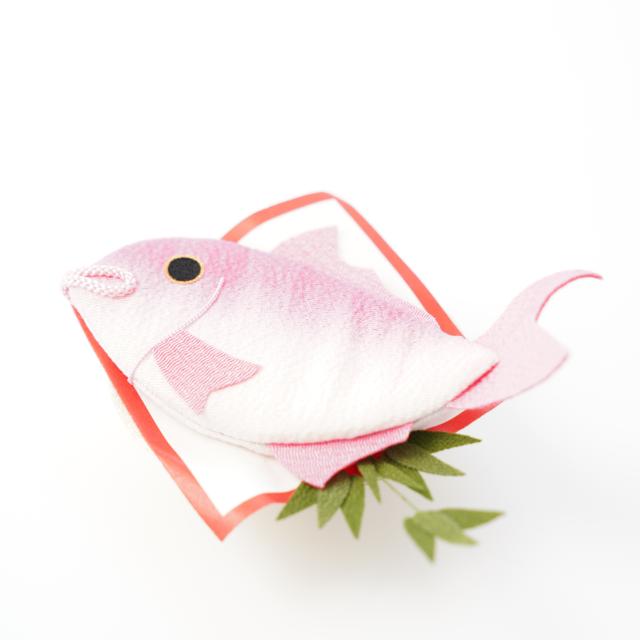 京ちりめん飾り　「おめで鯛」