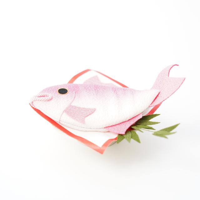 京ちりめん飾り　「おめで鯛」