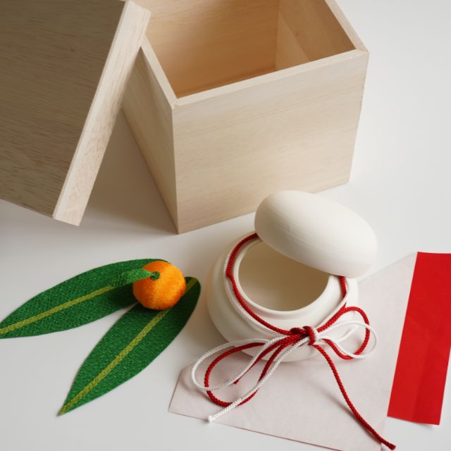 京ちりめん橙付き　とうきの鏡餅飾り 小（木箱タイプ）日本製