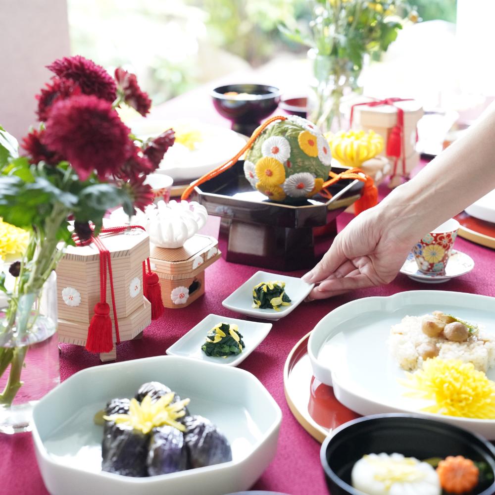 陶器の菊飾り(お香立て)