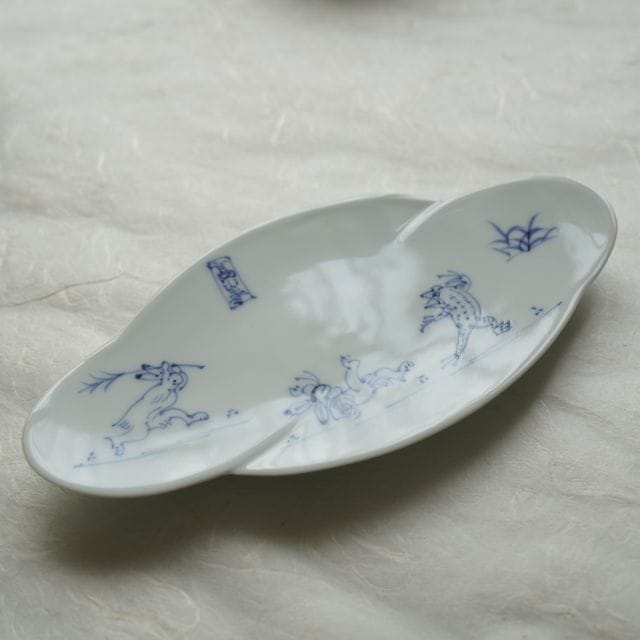 波佐見焼 高山寺 雲型皿大 ｜ 四季折々のおしゃれな和食器通販サイト