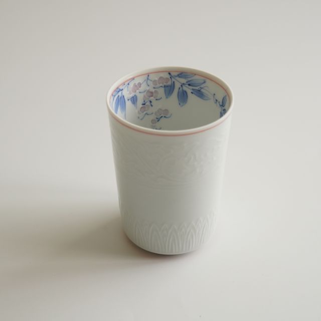 藤絵　唐草彫湯呑小　（朱線）