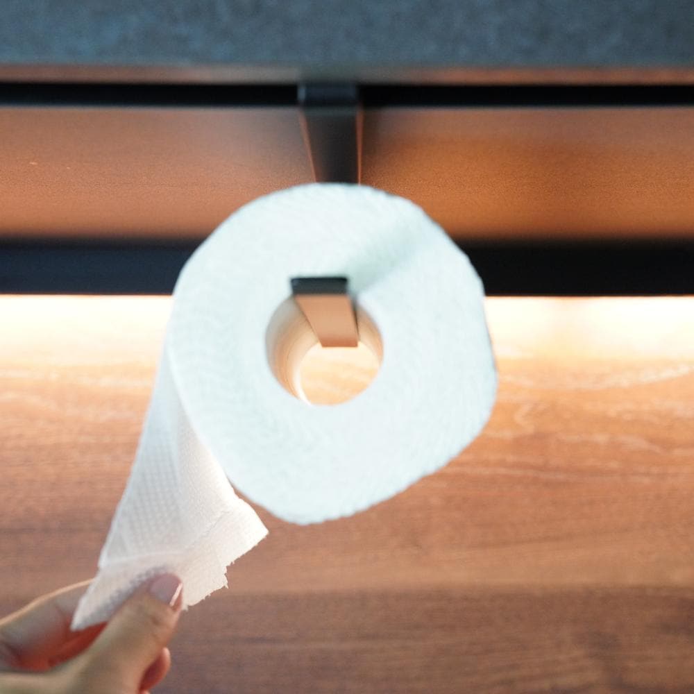 【アウトレット】キッチンペーパーホルダー　 (吊り下げ、吊戸棚、収納扉用）【ホワイト/ブラック】