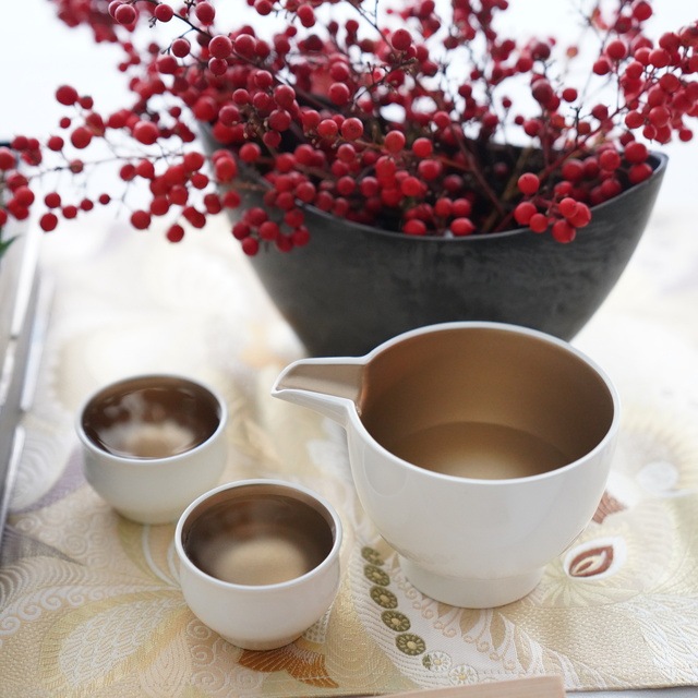 越前塗　酒器セットシャンパンゴールド（化粧箱入り）