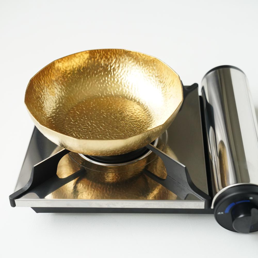 【期間限定割引/11月中お届け】ステンレス製お鍋(中) 雪 φ24.5cm　ゴールド お鍋