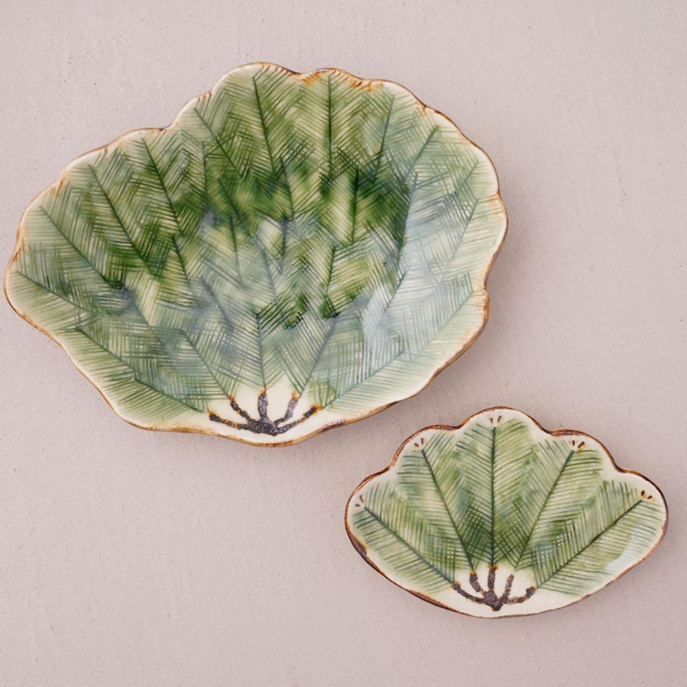 【11月中お届け】松泉窯　加藤芳平　重松変形皿　