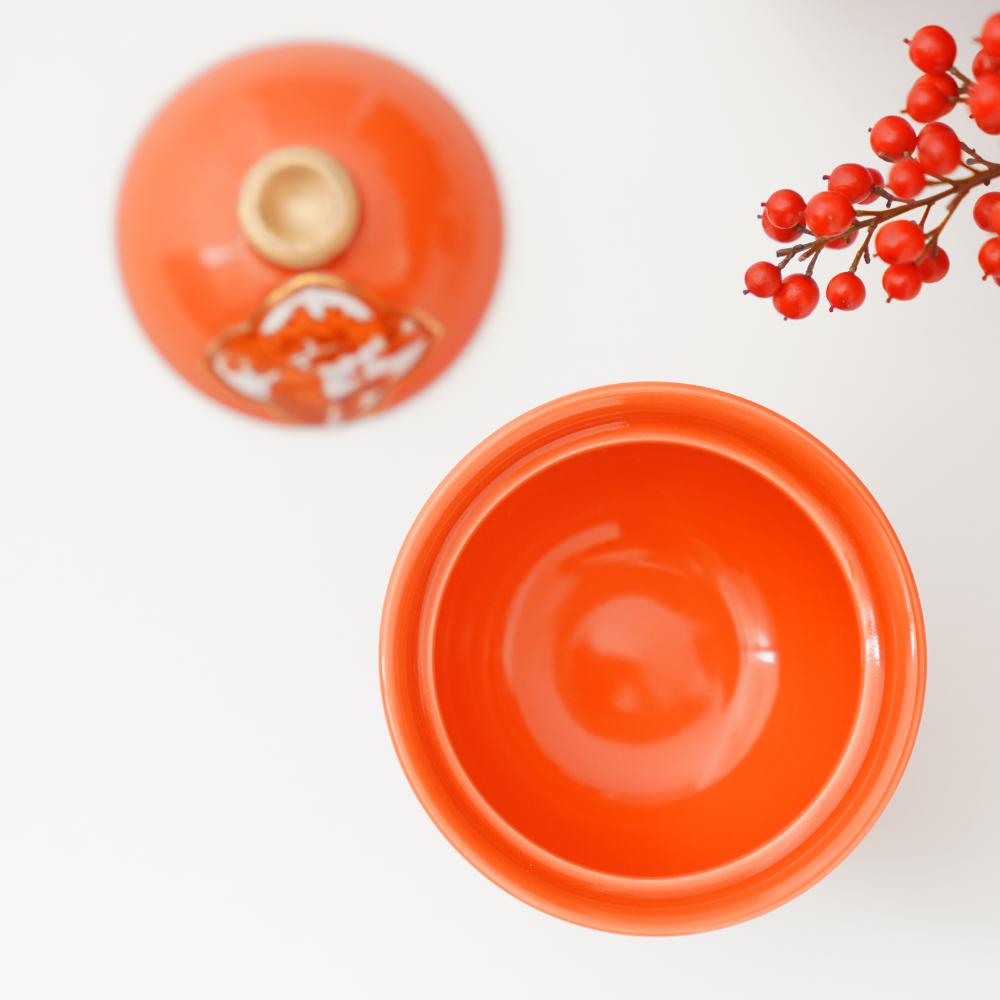 有田焼 赤絵金彩 木瓜山水 ツマミ金 蓋付高台中付｜ 四季折々の