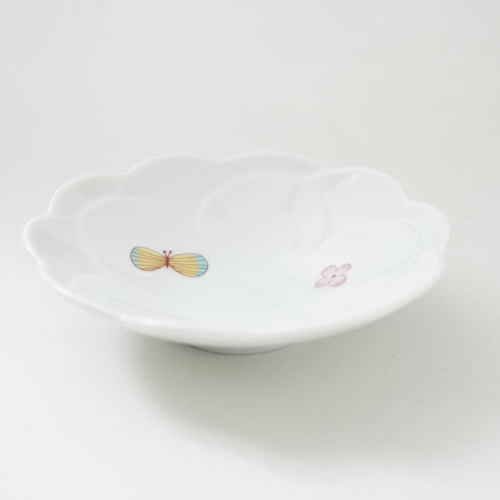 九谷焼 チョウ中鉢［ピンク］｜ 四季折々のおしゃれな和食器通販サイト