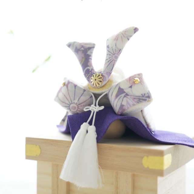 兜飾り　菖蒲色　長持ち付き　