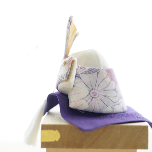 兜飾り　菖蒲色　長持ち付き　