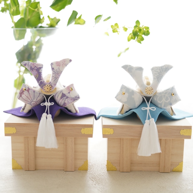 兜飾り　菖蒲色　長持ち付き　