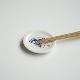 有田焼　染錦宝尽くし　豆皿（扇） 3枚目のサムネイル