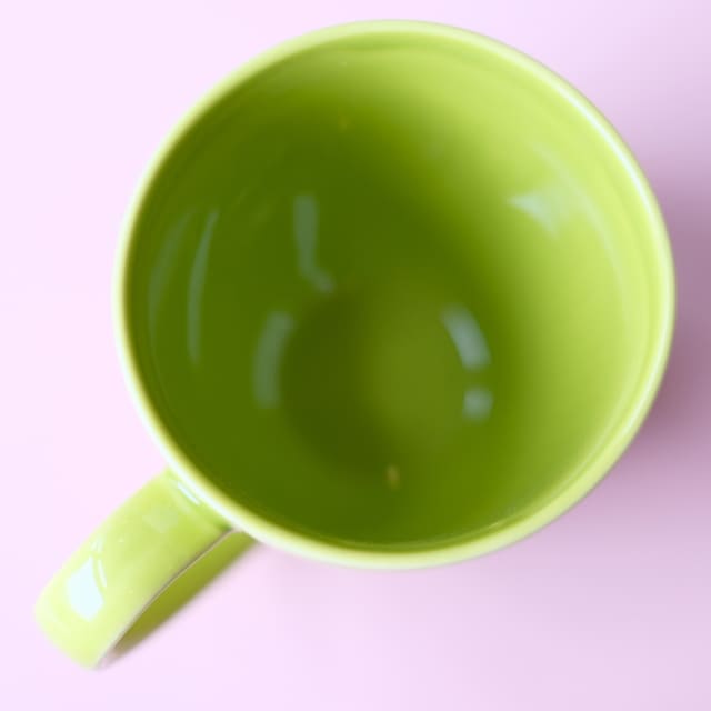波佐見焼　若草釉　しのぎ　マグカップ