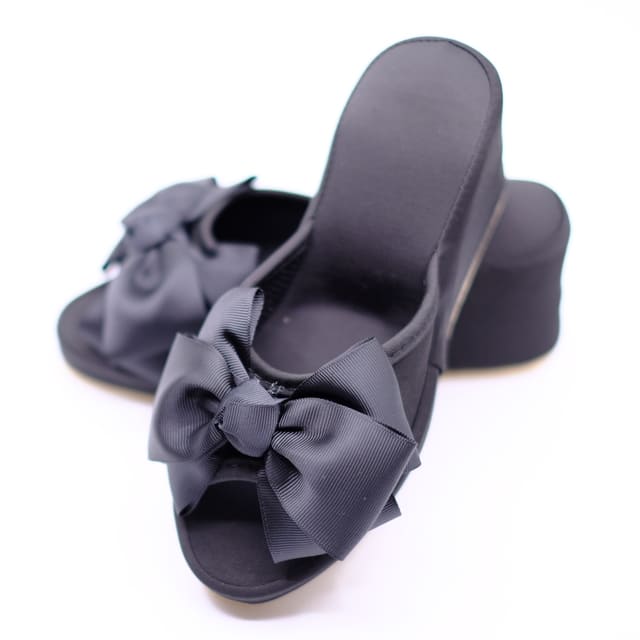 リボンスリッパ　ブラック　8cmヒール
