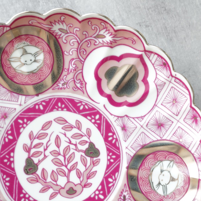 波佐見焼 昴 18cmプレート beni ｜ 四季折々のおしゃれな和食器通販