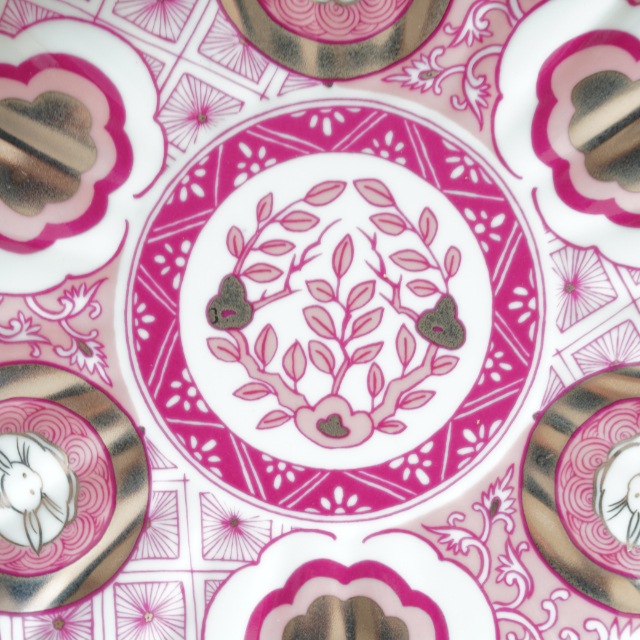 波佐見焼 昴 18cmプレート beni ｜ 四季折々のおしゃれな和食器通販