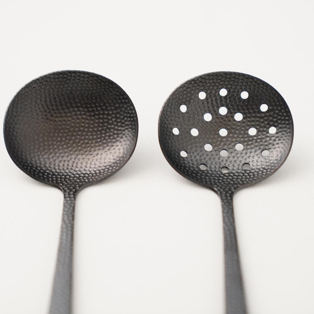 槌目入りお玉　穴無し　ブラック