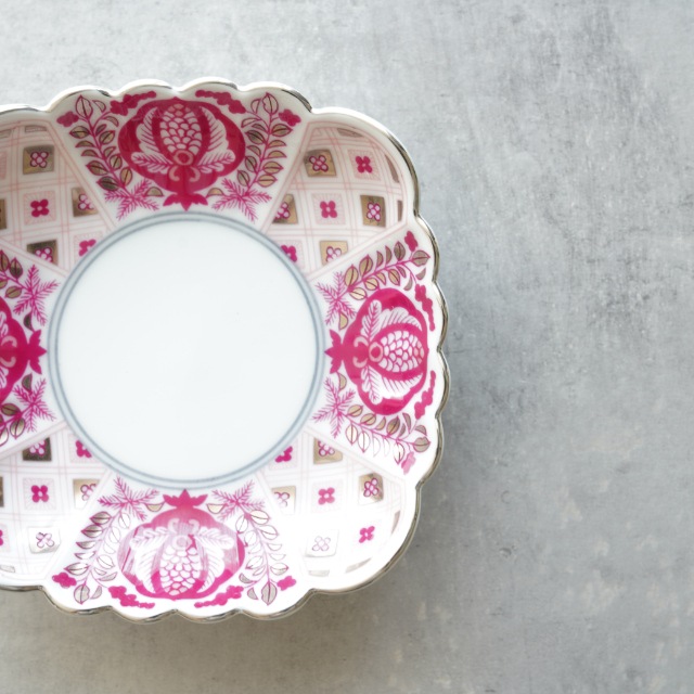 波佐見焼　花紅 小皿 beni