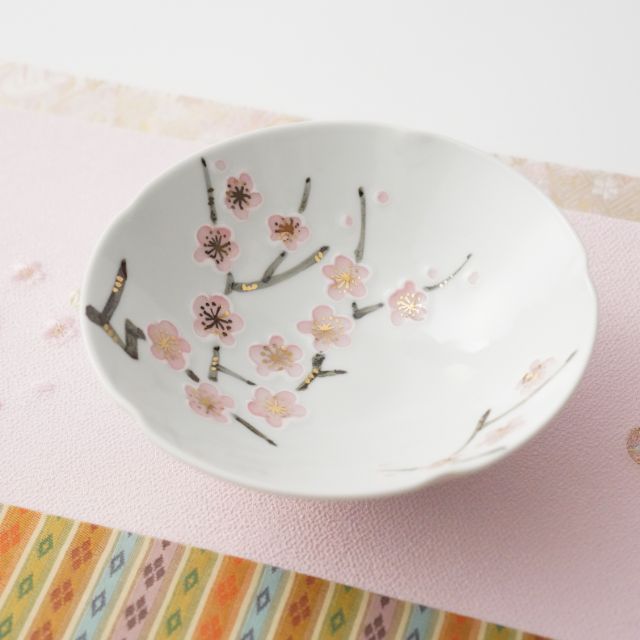 伊万里焼　一珍紅梅　五方押鉢