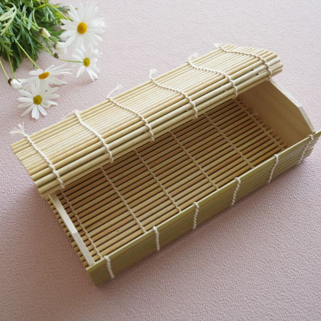 竹製　簾弁当箱　（大）