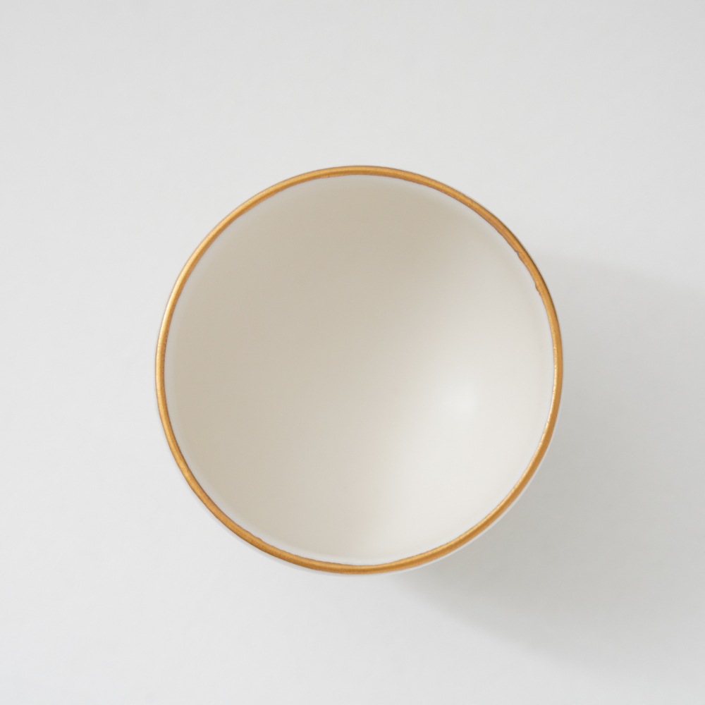 白マット（渕金）盃