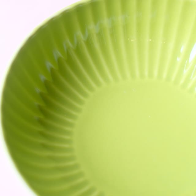 波佐見焼   若草釉　しのぎ　小鉢