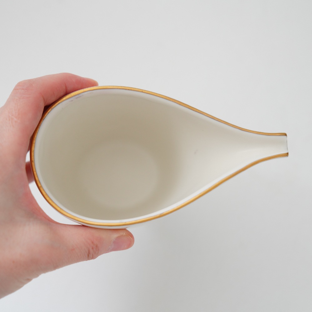 白マット（渕金）片口注器