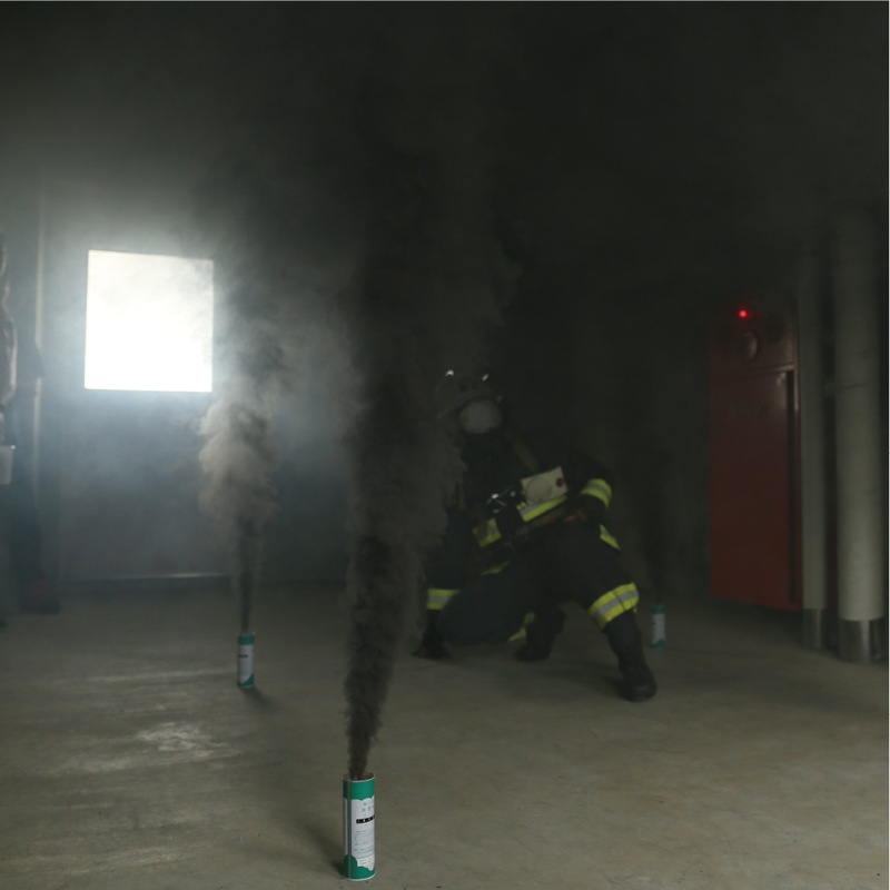 無公害発煙筒（黒煙・白煙） | 教育・訓練・広報活動商品 | FS・JAPAN