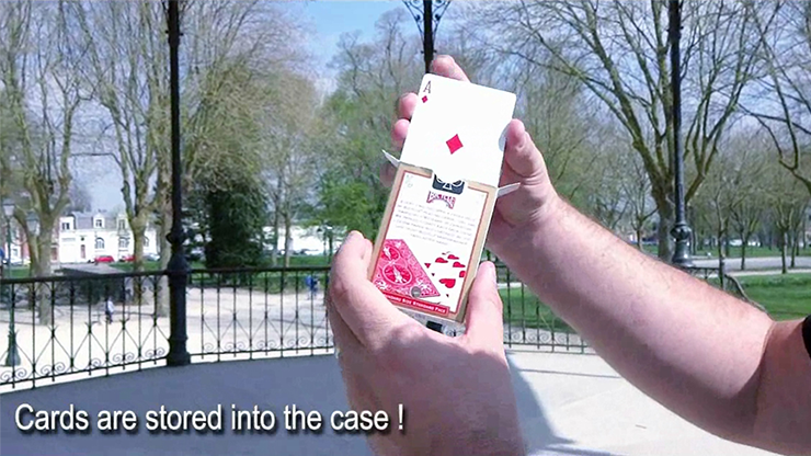 カード・オン・リボン（カードの貫通）